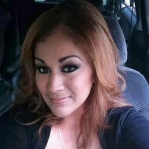 Meet your Posher, Kenia